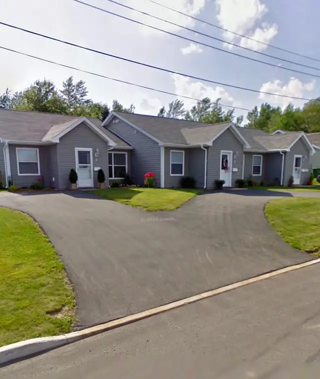 Quiet 2-Bedroom in Desirable 50  Westside Building