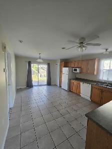 Quiet 2-Bedroom in Desirable 50  Westside Building - Photo 4