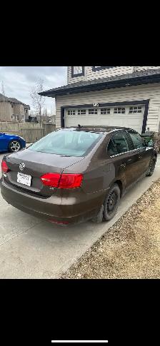 2011 Volkswagen Jetta - Photo 4