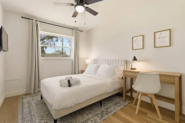 ️ Single Room for Rent — Downtown Hamilton, Ontario