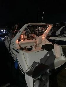 boat for rent - Photo 2