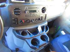 2011 Ford E3500 van - Photo 10