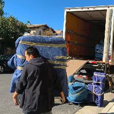 Moving & Delivery - Junk Removal & Dump Runs- 7 Years Experience - Photo 4