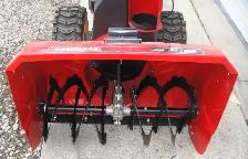 CRAFTSMAN 1350 27' SNOW BLOWER FOR PARTS OR REPAIR - Photo 4