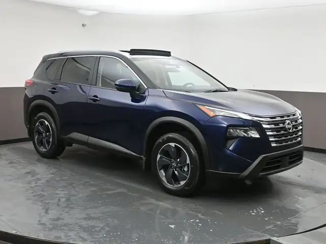 2026 Nissan Rogue SV Moonroof DEMO SALE - SAVE $$ - CALL 902-4