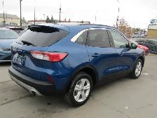 2022 Ford Escape 1.5L SEL AWD | Leather | H. Seats | Carplay | P - Photo 4