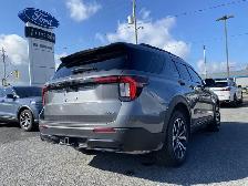 2025 Ford Explorer ST-Line - Photo 10