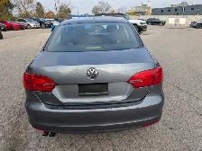 2014 Volkswagen Jetta Sedan - Photo 2