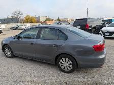 2014 Volkswagen Jetta Sedan - Photo 3