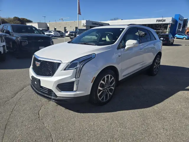 2023 Cadillac XT5 AWD Sport AWD 4dr Sport