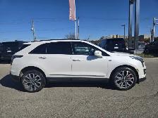 2023 Cadillac XT5 AWD Sport AWD 4dr Sport - Photo 4