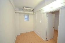 renovated one bedroom, College and Spadina - ID 1686 - Photo 10