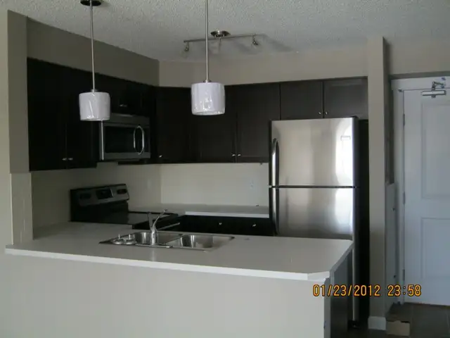 Windermere Village - 2 Bedroom Apartment for Rent