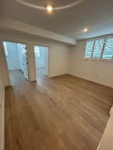 Modern 2 Bedroom Apartment - Newer Building   Parking Included - Photo 3