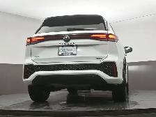 2026 Volkswagen Tiguan COMFORTLINE AWD | HEATED SEATS | NAVIGATI - Photo 44