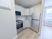 5824 Main Street (B) - Bachelor Apartment - Photo 2