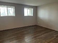 2 Bed 1 Bath Unit in Olds, AB - Photo 4