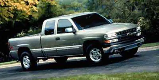 2000 Chevrolet Silverado 1500 Ext Cab 143.5 WB 4WD