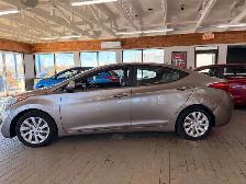 2013 Hyundai ELANTRA GL - Photo 2