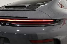 2026 Porsche 911 GT3 TOURING - Photo 14