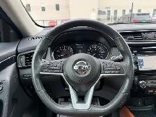 2017 Nissan Rogue SL AWD - Photo 8