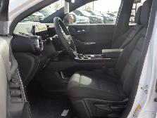 2027 Chevrolet Equinox AWD LT - Photo 17
