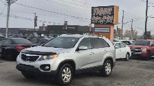 2012 Kia Sorento LX, AUTO, AWD, V6, ONLY 110KMS, LOW KMS, CERTIF