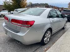 2011 Lincoln MKZ - Photo 5