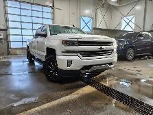 2018 Chevrolet Silverado 1500 LTZ Plus 6.2L Z71 6'6 Box - Photo 2