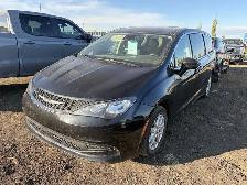 2022 Chrysler Grand Caravan SXT 3.6L | Remote Start - Photo 3