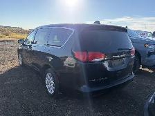 2022 Chrysler Grand Caravan SXT 3.6L | Remote Start - Photo 4