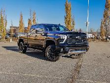 2025 Chevrolet Silverado 3500HD LT True North 6.6L Duramax - Photo 2