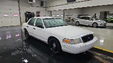 2011 Ford Crown Victoria - Photo 7