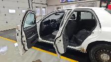 2011 Ford Crown Victoria - Photo 13