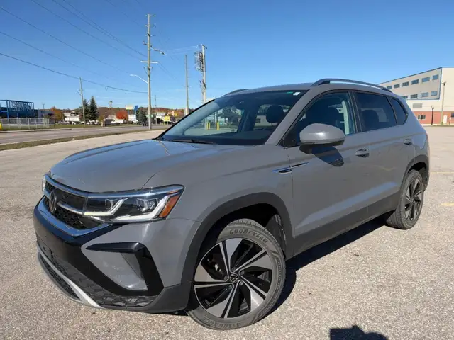2024 VOLKSWAGEN TAOS HIGHLINE 4MOTION | 1 OWNER | STUNNING