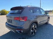 2024 VOLKSWAGEN TAOS HIGHLINE 4MOTION | 1 OWNER | STUNNING - Photo 6