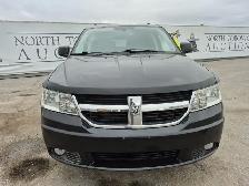 2010 Dodge Journey - Photo 2