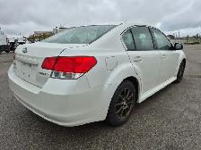 2010 Subaru Legacy - Photo 5