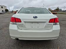 2010 Subaru Legacy - Photo 6