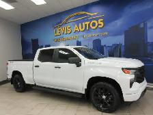 CHEVROLET SILVERADO 1500 2023 CUSTOM CREW-CAB 4X4 JAMAIS ACCIDEN - Photo 2