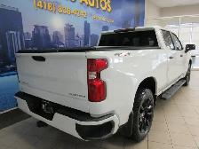 CHEVROLET SILVERADO 1500 2023 CUSTOM CREW-CAB 4X4 JAMAIS ACCIDEN - Photo 6