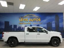 CHEVROLET SILVERADO 1500 2023 CUSTOM CREW-CAB 4X4 JAMAIS ACCIDEN - Photo 8