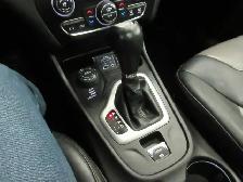 JEEP CHEROKEE 2014 LIMITED V6 3.2L 4X4 TOIT PANO / CUIR NOIR CHA - Photo 30
