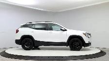 2022 GMC Terrain SLE - Photo 2