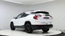 2022 GMC Terrain SLE - Photo 6