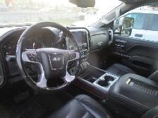 GMC Sierra 1500 4x4 SLT cabine double 4RM 143,5 po SLT 2017 cuir - Photo 7