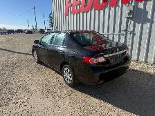 2013 Toyota Corolla - Photo 2