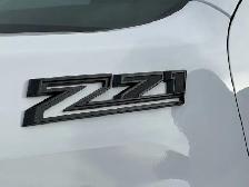 2025 Chevrolet Silverado 3500HD LTZ - Photo 18