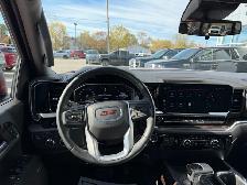 2024 GMC Sierra 1500 Elevation 5.3L V8 - Low Mileage, Elevation - Photo 17
