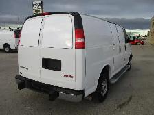2019 GMC Savana Cargo Van RWD 2500 135' - Photo 5